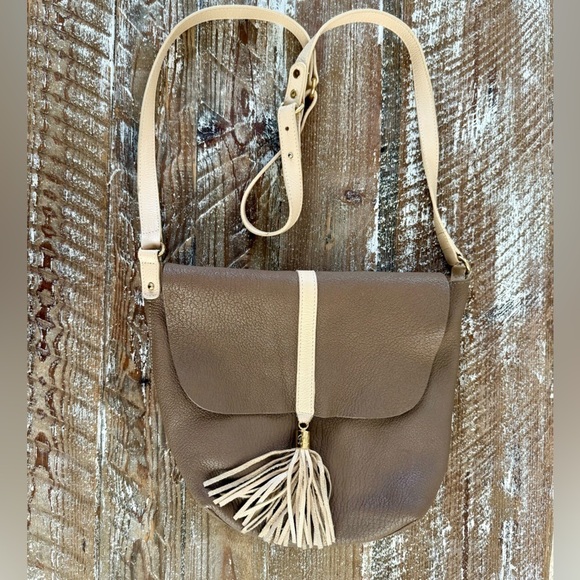 GiGi New York Handbags - GiGi New York Leather Tassel Crossbody Purse